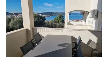 2 room apartment in Okrug Gornji, Croatia