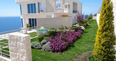 Villa  mit Möbliert, mit Klimaanlage, mit Meerblick in Zaljevo, Montenegro