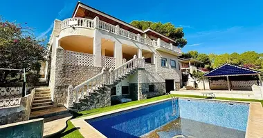 Villa 10 bedrooms with Furnitured, with Sea view, with Terrace in Orihuela, Spain