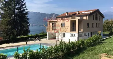 Villa 5 bedrooms in Verbania, Italy