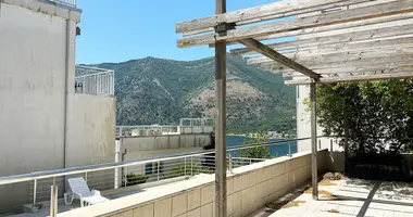Wohnung 2 zimmer in Dobrota, Montenegro