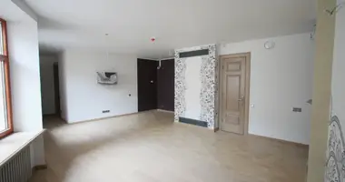 Квартира 3 спальни в Рига, Латвия