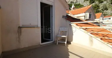 Apartamento 1 habitación en Omis, Croacia