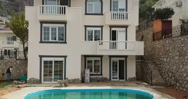 Villa 8 Zimmer mit Parkplatz, mit Meerblick, mit Schwimmbad in Alanya, Türkei