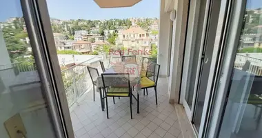 2 bedroom apartment in Sanremo, Italy