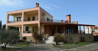 Casa de campo 7 habitaciones en Souroti, Grecia