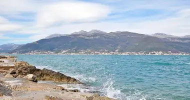 Villa  mit Meerblick, mit Schwimmbad in Krasici, Montenegro