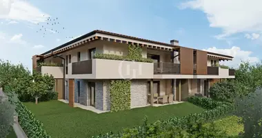Mieszkanie 3 pokoi w Lazise, Włochy