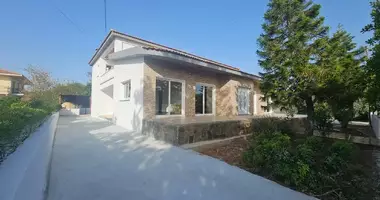 5 bedroom house in Palaiometocho, Cyprus