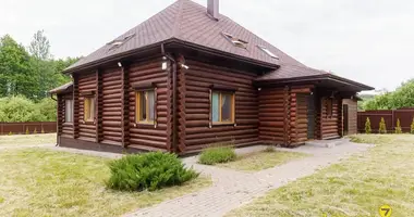 Haus in Valozynski siel ski Saviet, Weißrussland