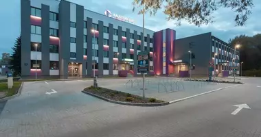 Nieruchomości komercyjne 554 m² w Ryga, Łotwa