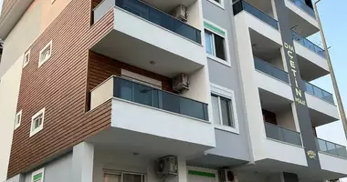 Apartamento 2 habitaciones con aparcamiento en Alanya, Turquía