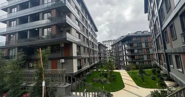 4 bedroom apartment in Ueskuedar, Turkey