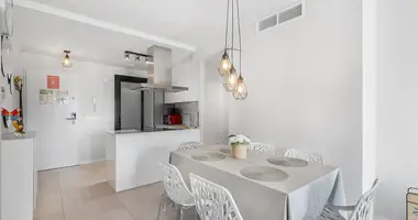 2 bedroom apartment in Urbanizacion Mil Palmeras, Spain