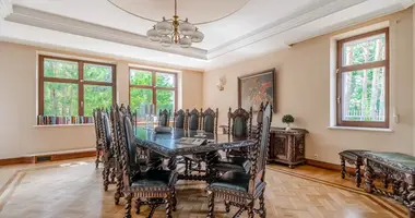 9 bedroom house in Warsaw, Poland