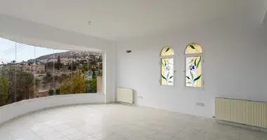 3 bedroom house in Peyia, Cyprus