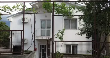 Дом 5 спален в Тиват, Черногория