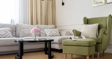 Wohnung 3 zimmer in Warschau, Polen