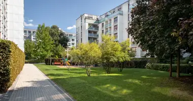 Apartamento 3 habitaciones en Varsovia, Polonia
