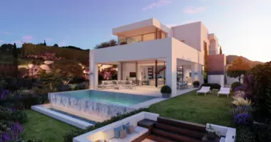 Villa  mit Garage, mit Garten, Golfplatz in der Nähe in Estepona, Spanien