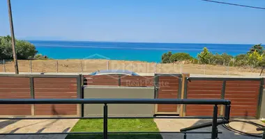 2 bedroom house in oikismos agioi anargyroi, Greece