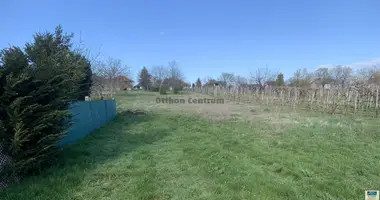 Plot of land in Tordas, Hungary