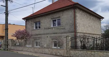 6 room house in Maglod, Hungary