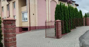 3 room apartment in Muchaviecki sielski Saviet, Belarus