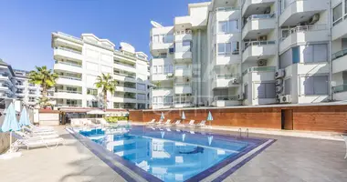 Penthouse 3 chambres dans Oba, Turquie