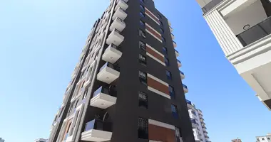 4 bedroom apartment in Erdemli, Turkey