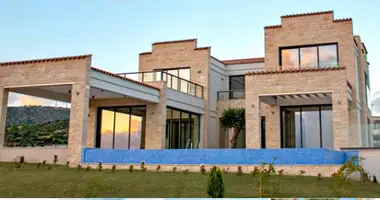Villa 5 bedrooms in Kouklia, Cyprus