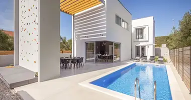 Villa 4 bedrooms in Opcina Sukosan, Croatia