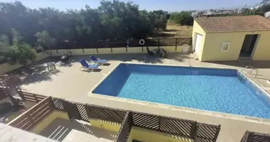 Maison 2 chambres dans Chlórakas, Chypre