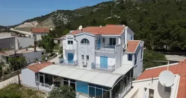 Casa 9 habitaciones en Klek, Croacia