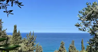 Grundstück in Agios Mattheos, Griechenland