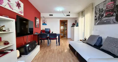 2 bedroom apartment in Blanes, Spain