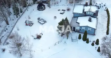 Casa 5 habitaciones en Jyvaeskylae sub-region, Finlandia