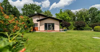 Maison dans Golaszyn, Pologne