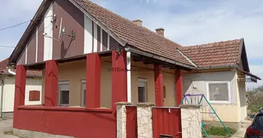 Dom 2 pokoi w Geberjen, Węgry