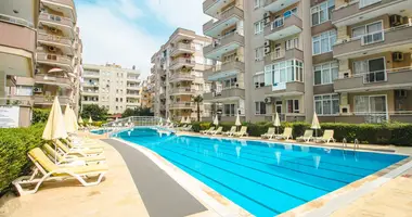 Apartment 1 000 bedrooms in Mahmutlar, Turkey