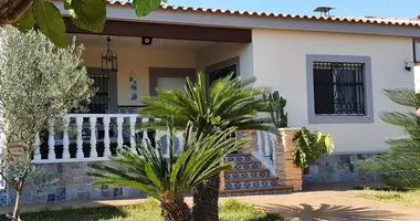 4 bedroom house in Torrevieja, Spain