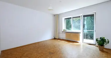 Propiedad comercial 398 m² en Varsovia, Polonia
