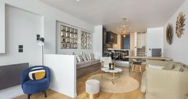 Villa 4 bedrooms in Paris, France