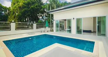 Villa in Kathu, Thailand