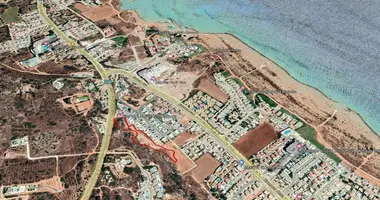 Terrain dans Agia Napa, Bases souveraines britanniques