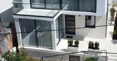 3 bedroom house in Pecurice, Montenegro