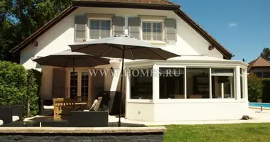 Chalet 4 bedrooms in Conthey, Switzerland