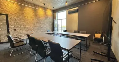 Oficina 380 m² en Tiflis, Georgia