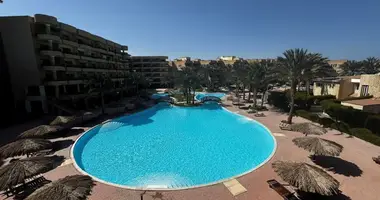 Condo 1 bedroom with Double-glazed windows, with Balcony, with Elevator in Hurghada, Egypt