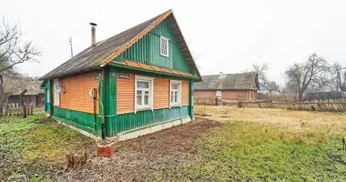 Casa en Maryina Horka, Bielorrusia